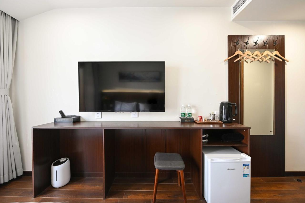 Xingshe Alley Courtyard Hotel Beijing Wangfujing Forbidden City Branch - Breakfast Included & English Speaking Reception & Free Wifi And Laundry Room & Hutong Culture & Cat-Keeping & Flower-Growing Terrace & One Day Tour Service & Free Coffee Eksteriør billede