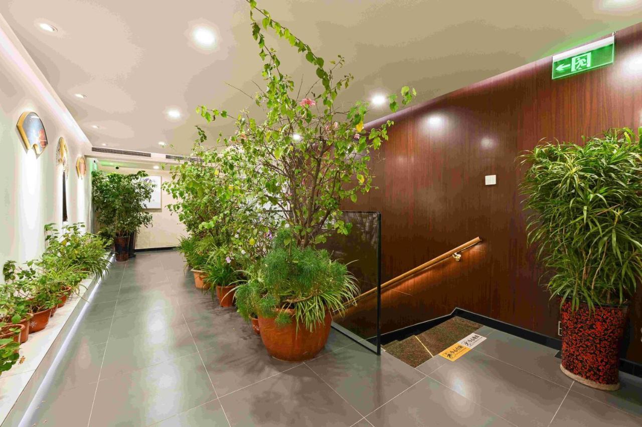 Xingshe Alley Courtyard Hotel Beijing Wangfujing Forbidden City Branch - Breakfast Included & English Speaking Reception & Free Wifi And Laundry Room & Hutong Culture & Cat-Keeping & Flower-Growing Terrace & One Day Tour Service & Free Coffee Eksteriør billede