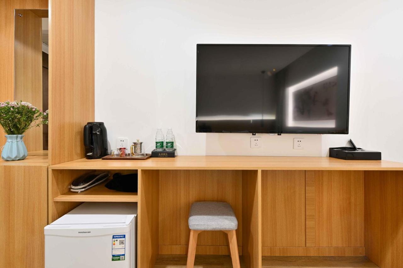 Xingshe Alley Courtyard Hotel Beijing Wangfujing Forbidden City Branch - Breakfast Included & English Speaking Reception & Free Wifi And Laundry Room & Hutong Culture & Cat-Keeping & Flower-Growing Terrace & One Day Tour Service & Free Coffee Eksteriør billede