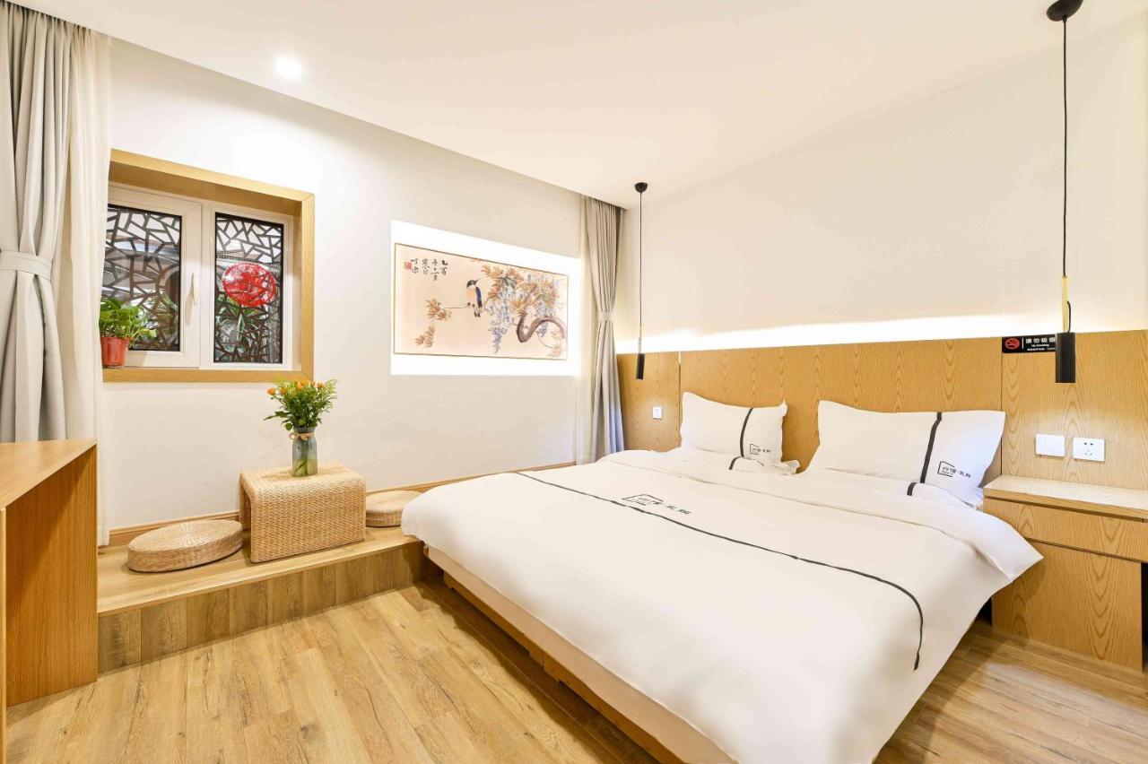 Xingshe Alley Courtyard Hotel Beijing Wangfujing Forbidden City Branch - Breakfast Included & English Speaking Reception & Free Wifi And Laundry Room & Hutong Culture & Cat-Keeping & Flower-Growing Terrace & One Day Tour Service & Free Coffee Eksteriør billede