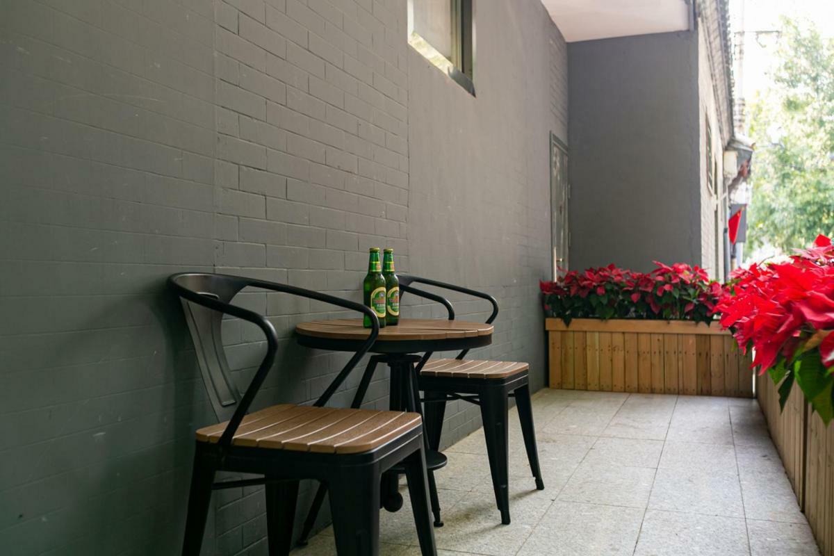 Xingshe Alley Courtyard Hotel Beijing Wangfujing Forbidden City Branch - Breakfast Included & English Speaking Reception & Free Wifi And Laundry Room & Hutong Culture & Cat-Keeping & Flower-Growing Terrace & One Day Tour Service & Free Coffee Eksteriør billede